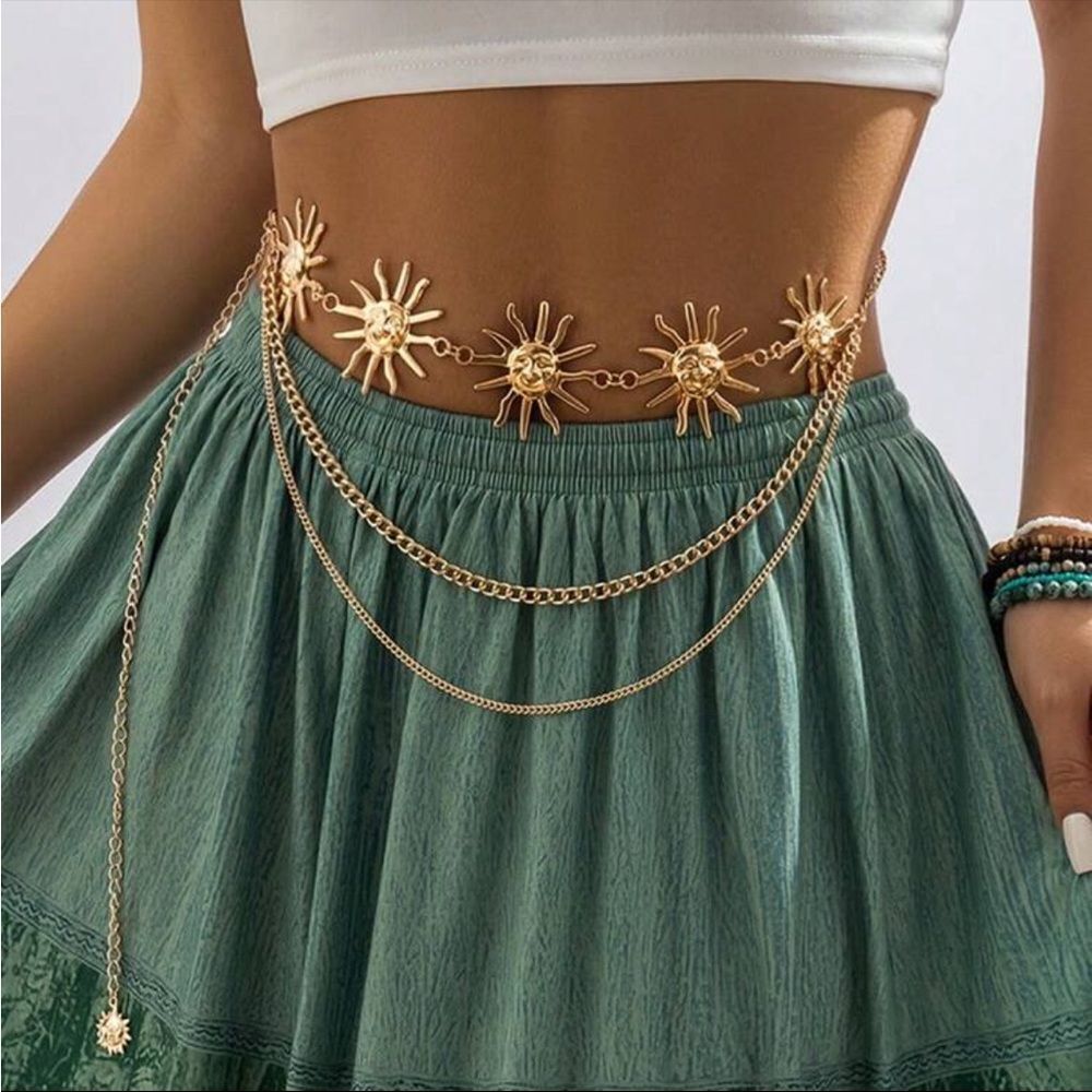 Gold Sunburst Chain Belt